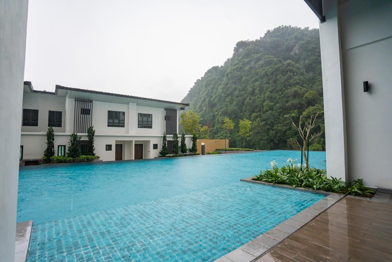 Ipoh Tambun Lost World Sunway Onsen Suites Luna 2R2B 8Paxs Экстерьер фото